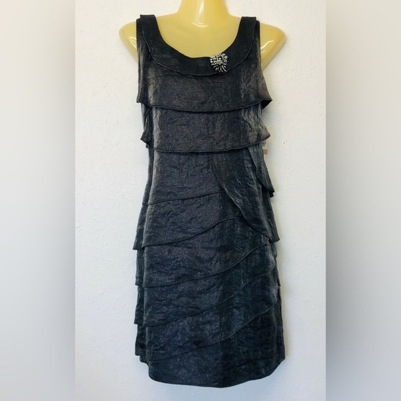 Laura Dresses & Skirts - 🔥4/$20 Laura Petites Dress